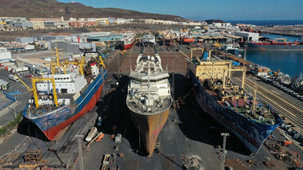 january-shipyard-astilleros-puerto-las-palmas-gran-canaria-